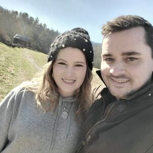 Meet your Posher, Josh and Tanesha